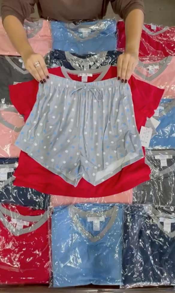 Buy Cheap Pajamas Set for Ladies: Wholesale Liquidation Pallet - Image 3